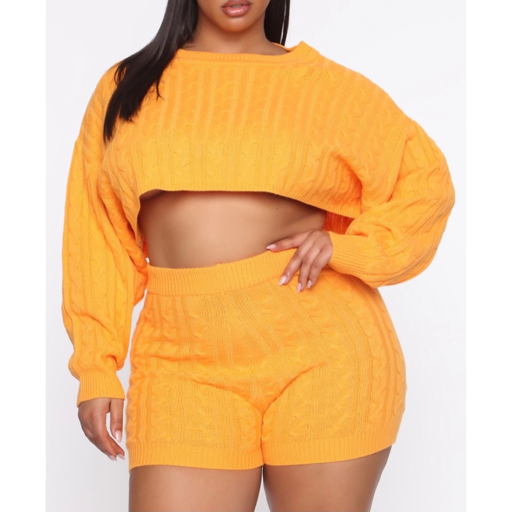 2-piece knit short set